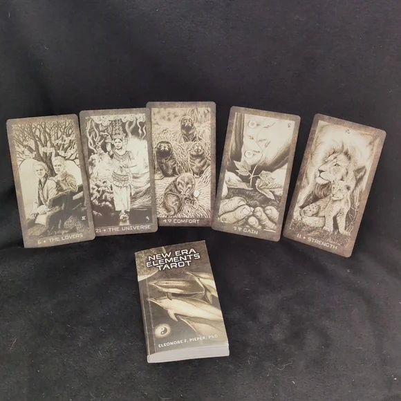 New Era Elements Tarot Card Deck by Eleonore F. Pieper​ - Picture 2 of 4